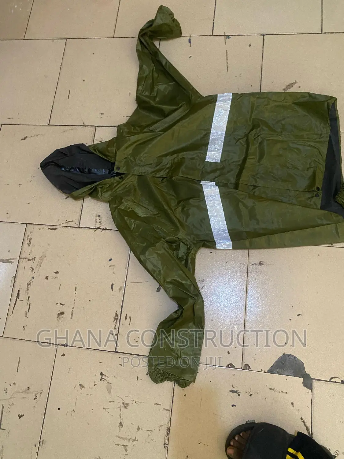 Original Raincoat/ Rain Wear With Reflectors