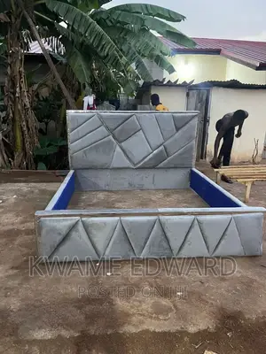 Queen Size Bed Frame 3000