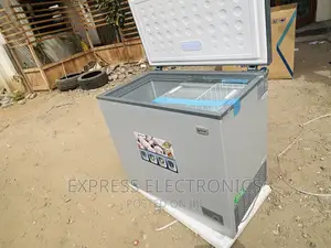 Best and Quality Chest 200L Freezer Pearl  