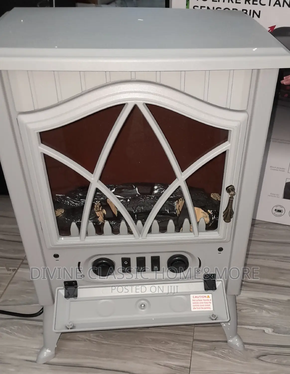 Blaupunkt Log Effect Fireplace