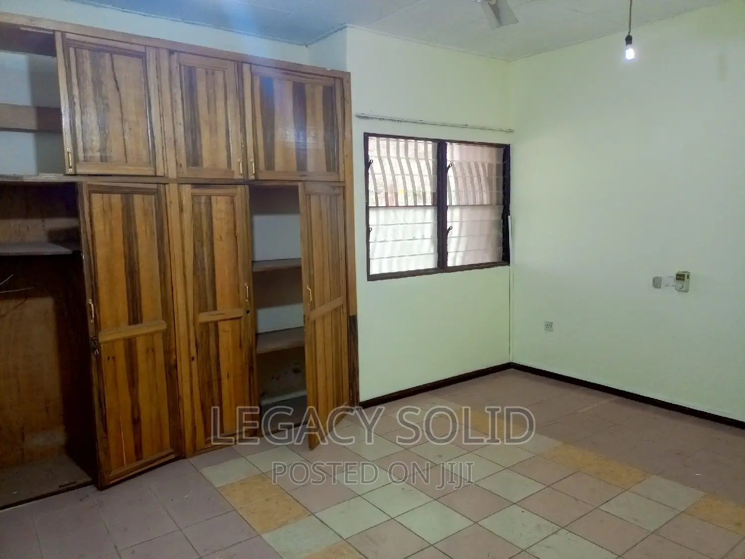 4bdrm Apartment in Legacy Solid Real, Teshie-Nungua Estates for rent