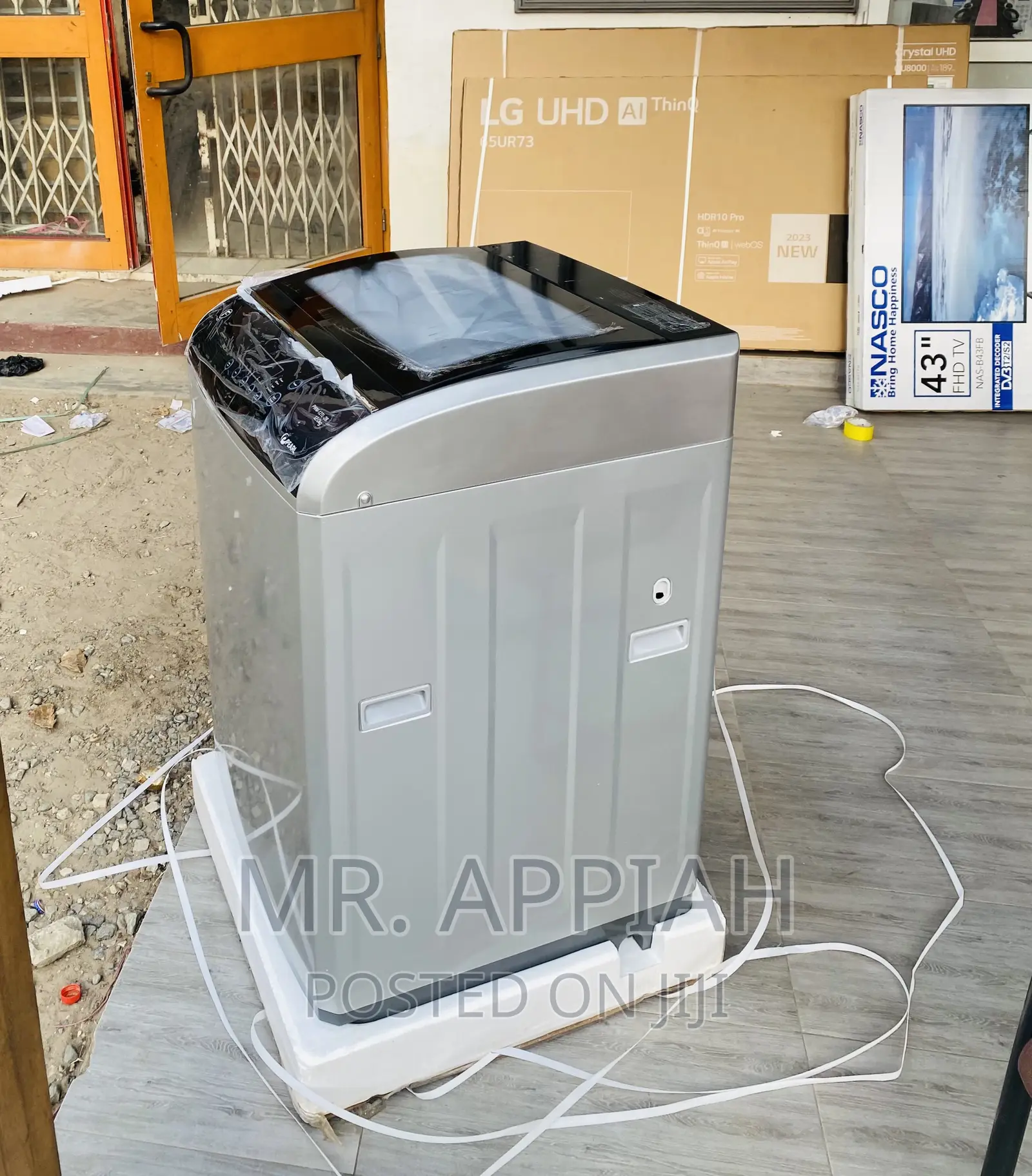 Sleek Design Pearl PWM-12tl-2b 12kg Full Automatic Washer.