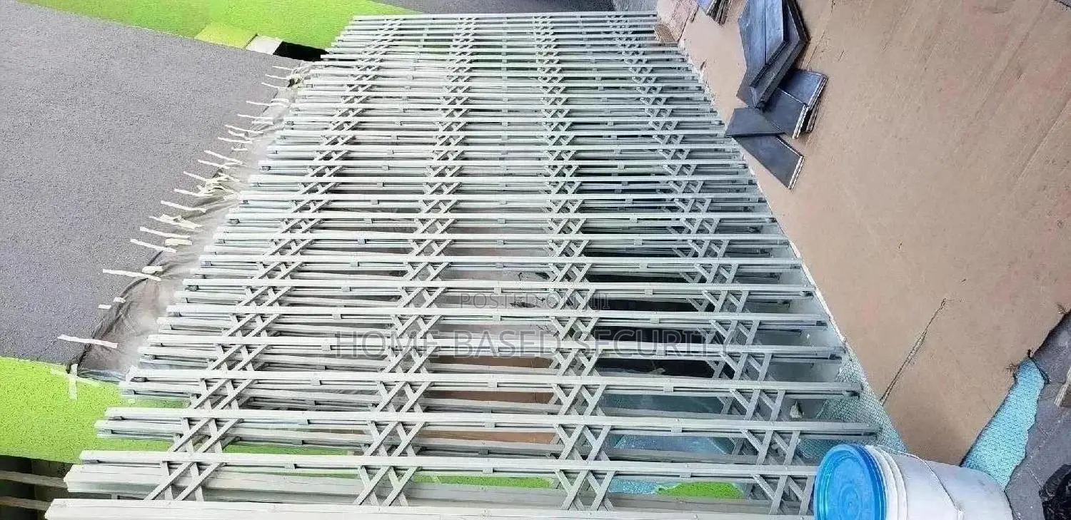 Collapsible Burglar Proof