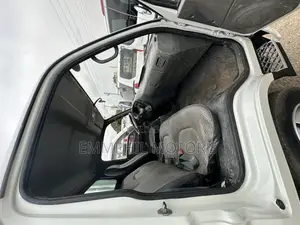 Hyundai Mighty Truck. Straight Engine. New Arrivals.