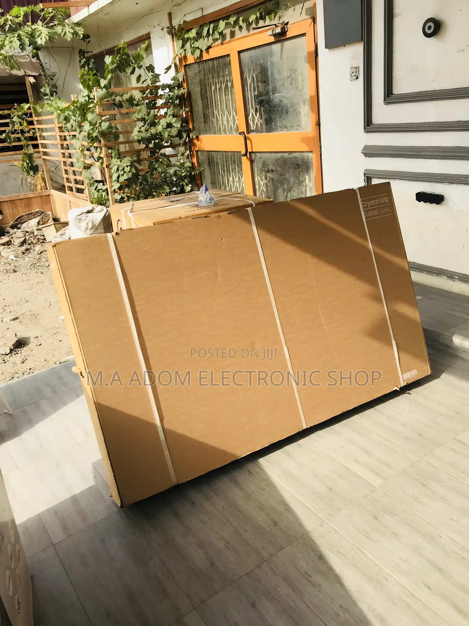 Fresh in Box Samsung 75 Inch Crystal Uhd Tv(75CU8000).