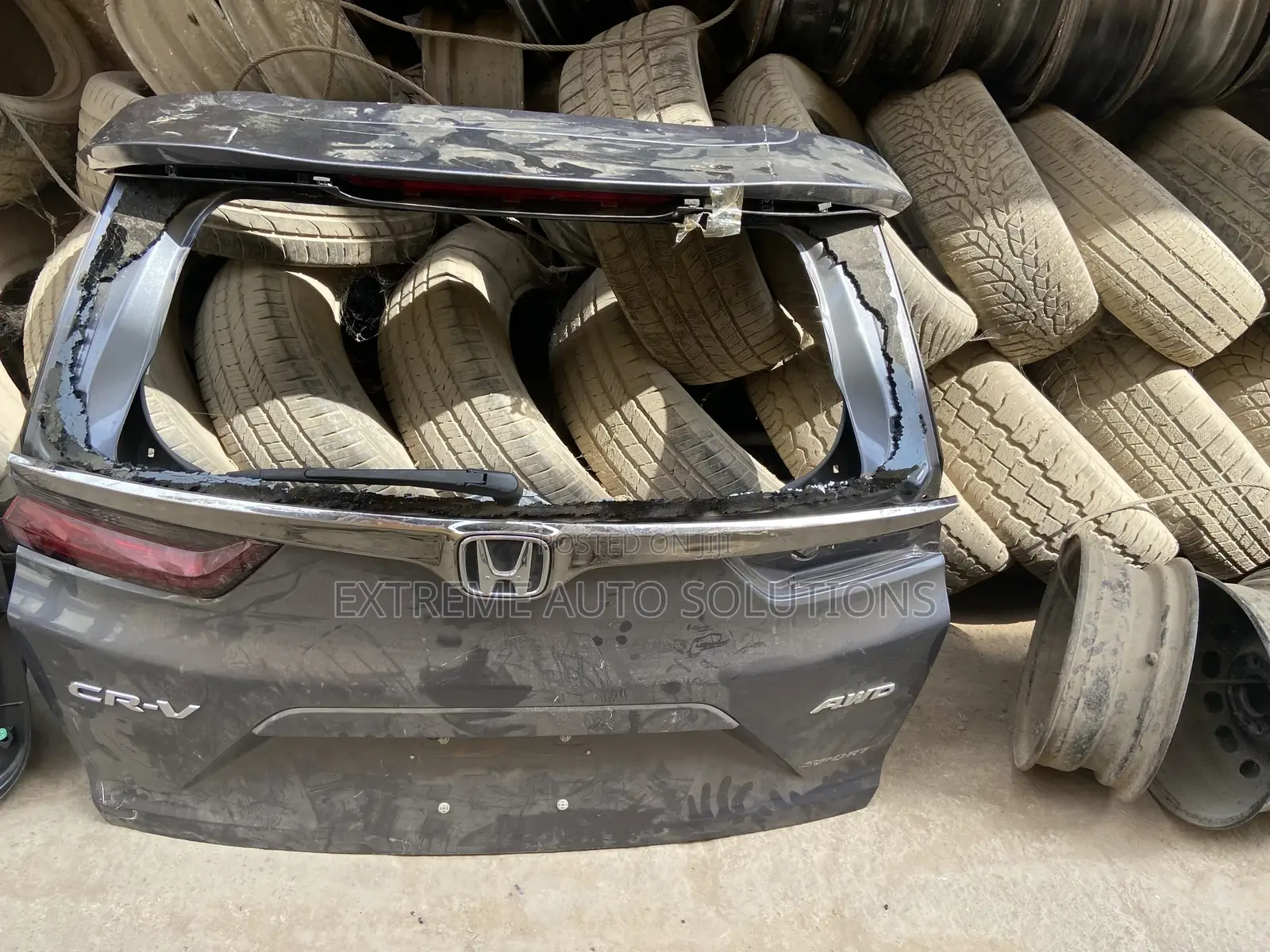 Honda CRV Tailgate Heated Glass, Rear Cameratint Glass.