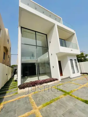 4bdrm Duplex in East Legon Hills for sale