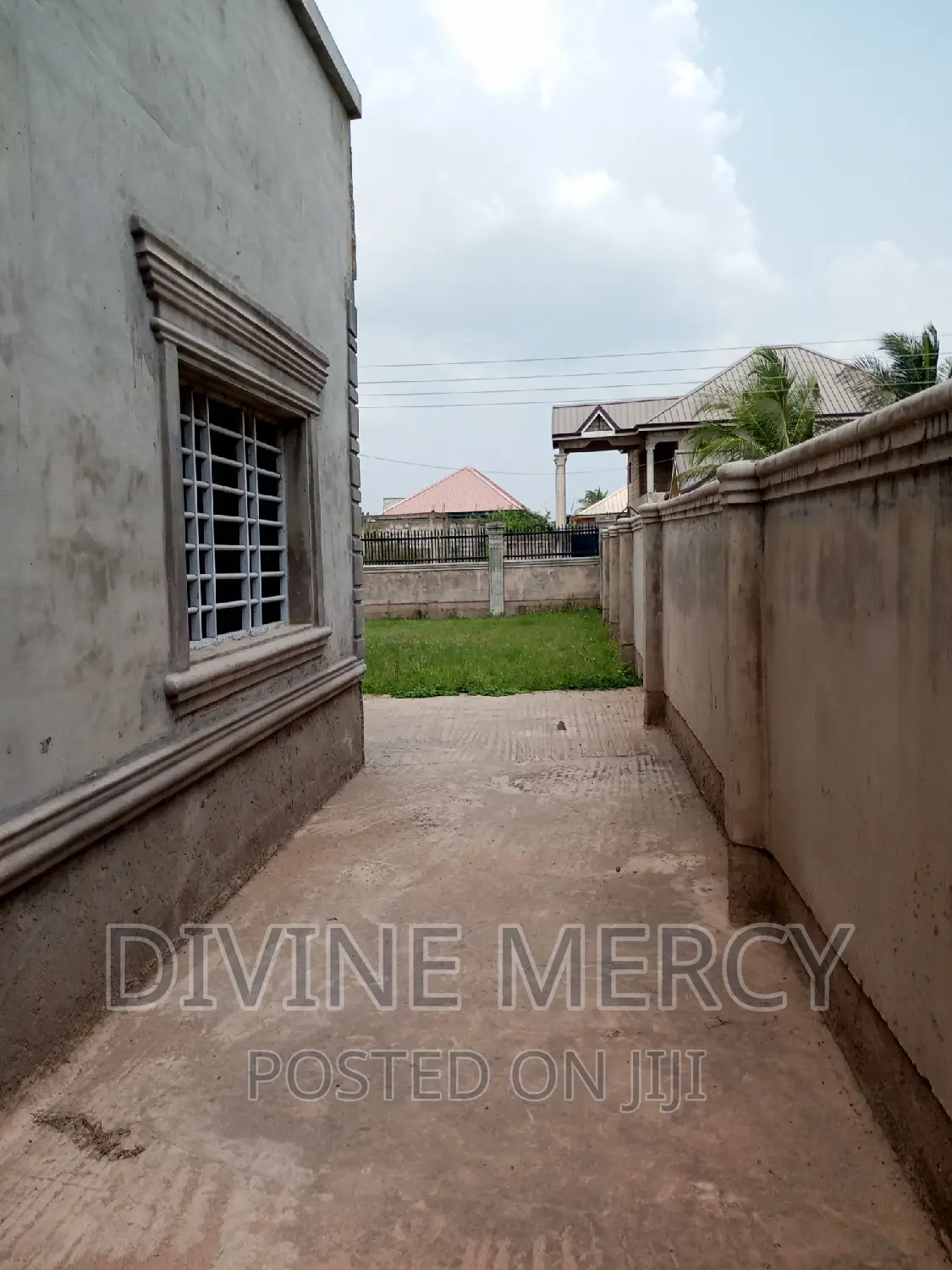 3bedroom House 4 Sale Tuba Road