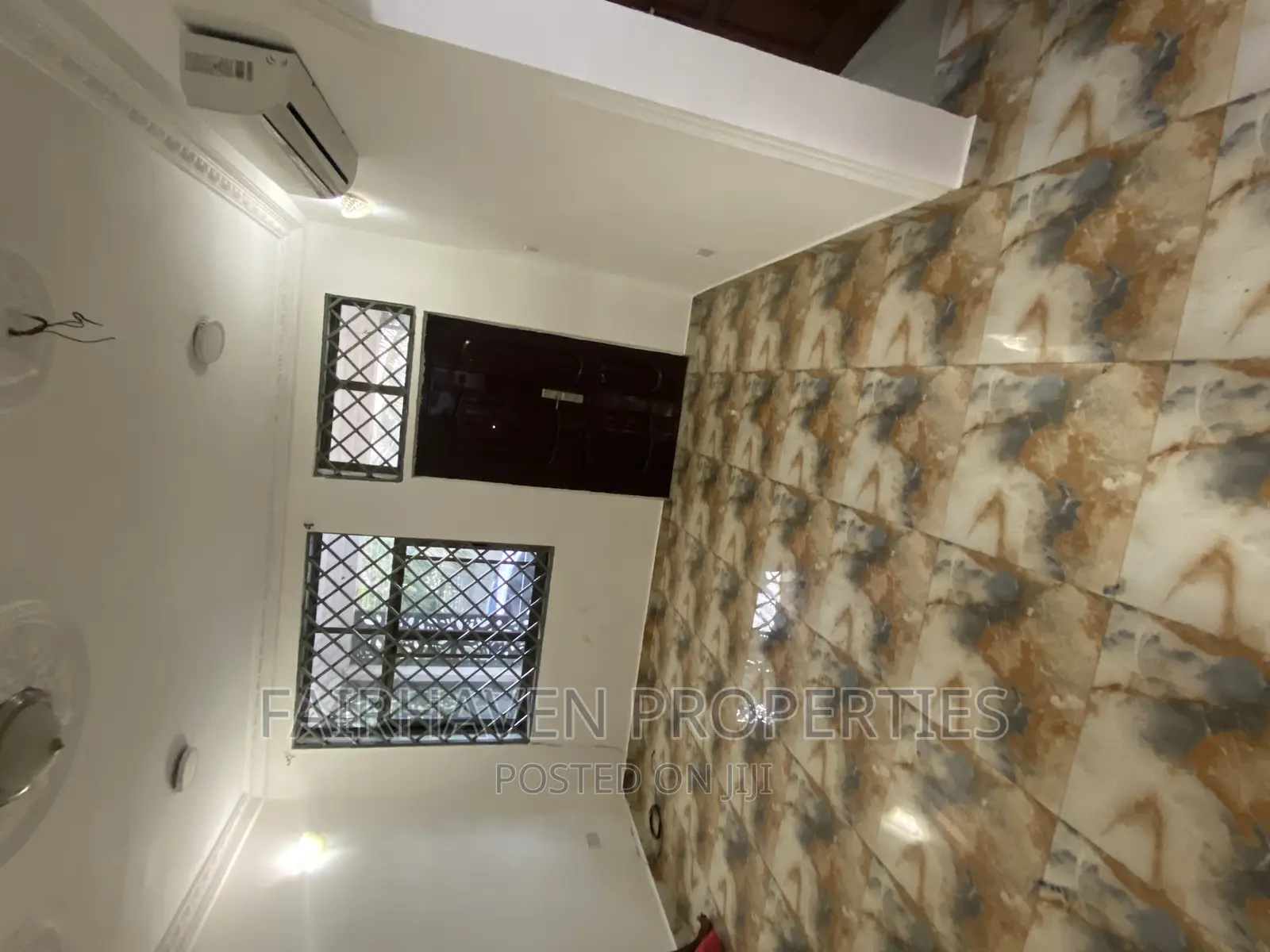 2bdrm Apartment in East Airport Mahama for rent