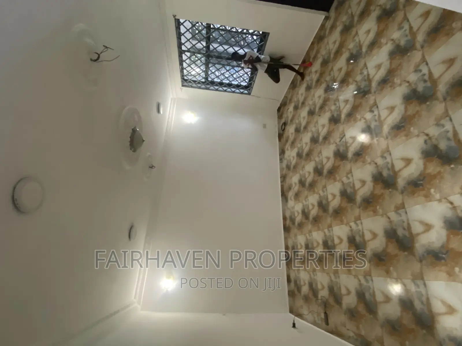 2bdrm Apartment in East Airport Mahama for rent