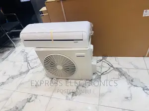 1.5hp Split R410 Gas Samsung White.  