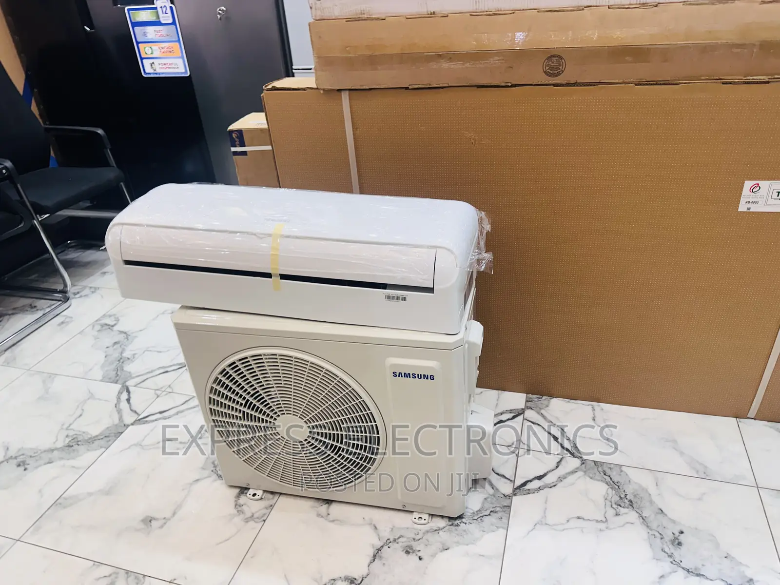 2.0hp Split R410 Gas Samsung Air Conditioner White.