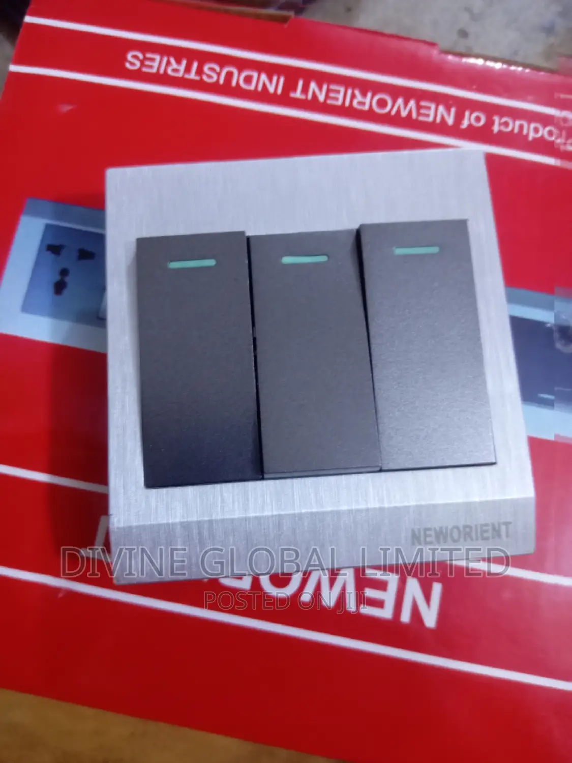3 Gang Switch SILVER