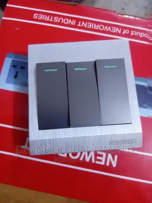 3 Gang Switch SILVER