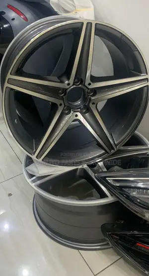 Mercedes Benz Alloy Rim18