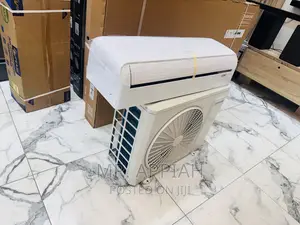 Sleek Design Samsung1.5hp Split Type Air Conditioner(White)