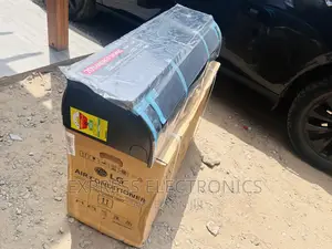 Black Dual Inverter Artcool S4-Q18klrte AC
