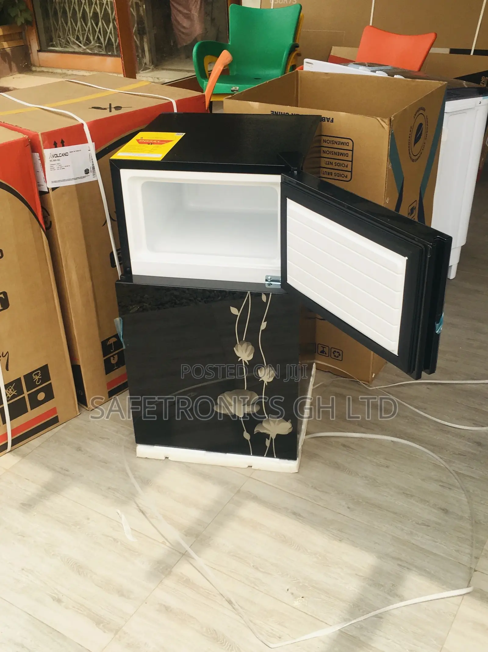 Pearl Topfreezer Glass Black Doubledoor PF-10T Fridge