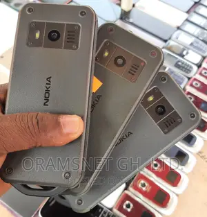 Nokia 800 Tough 4 GB Black