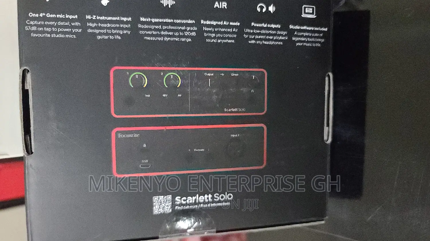 Focusrite Scarlett Solo Studio 4th Gen Recording Bundle