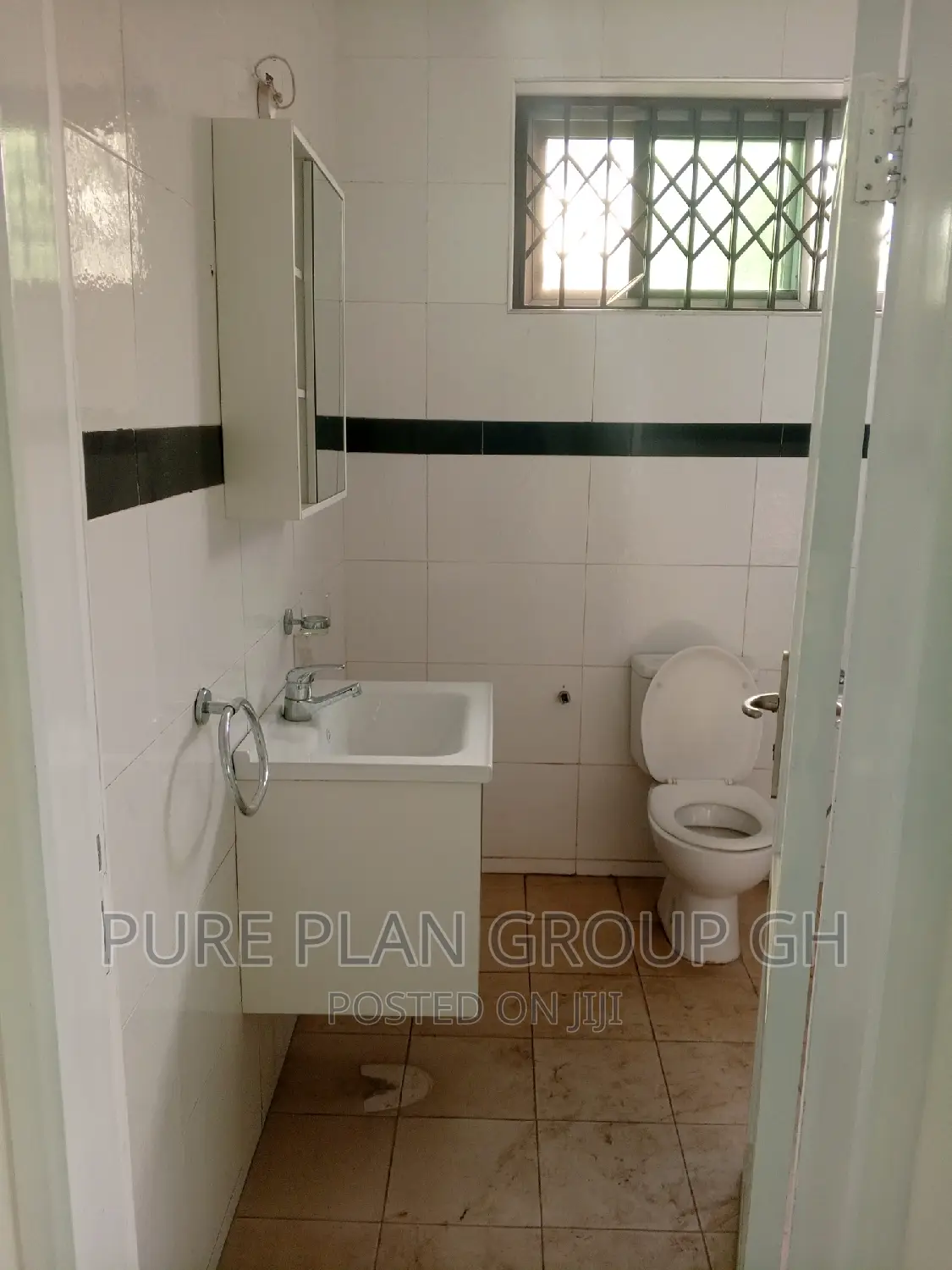 2bdrm Apartment in Abelemkpe for rent