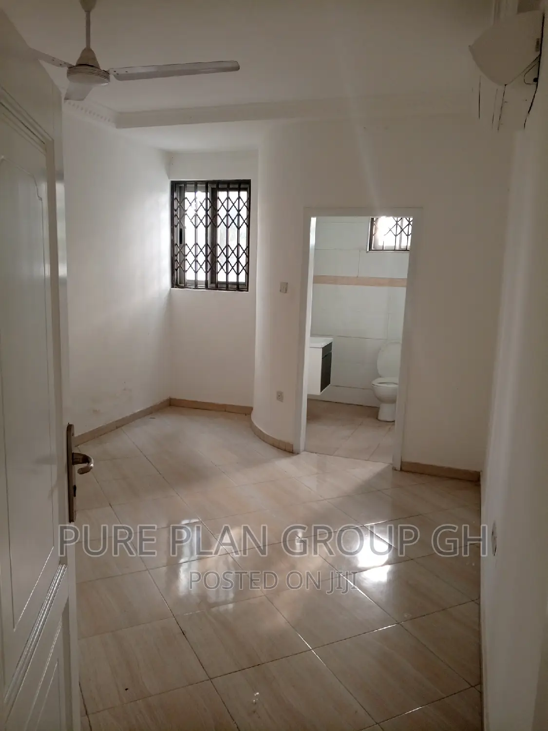 2bdrm Apartment in Abelemkpe for rent