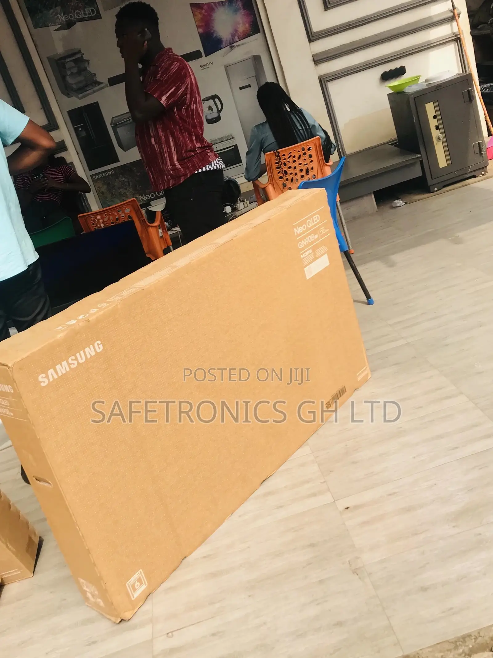 Smart Black Electric Samsung Glossy Qled QN90B 55 Inches