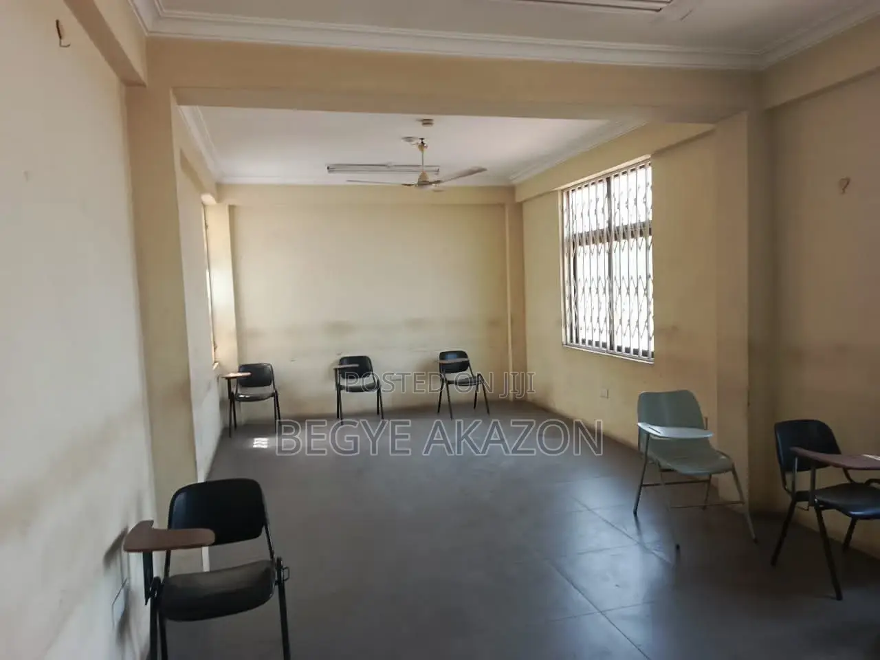 Commercial Building for Sale at Lapaz-Akweteyman