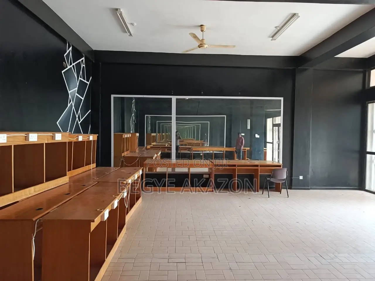 Commercial Building for Sale at Lapaz-Akweteyman
