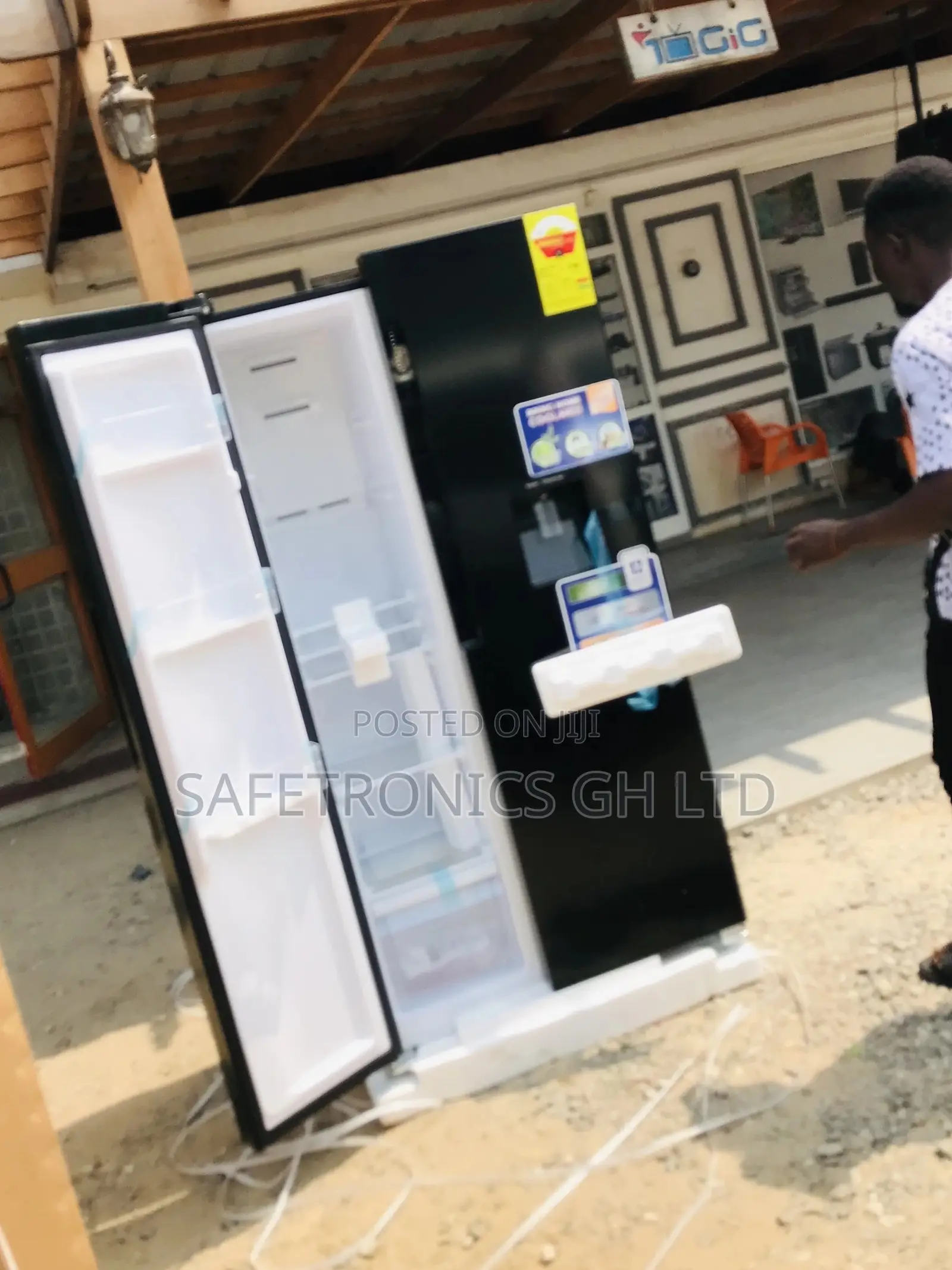 Quality Nass2b-64s Black Nasco Side by Side Fridge