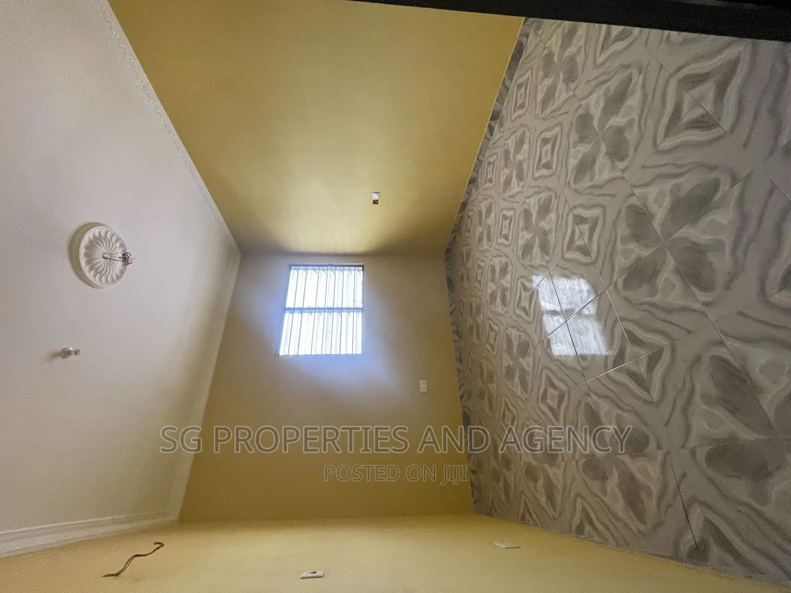 1bdrm Apartment in Adjei Kojo, Tema Metropolitan for rent