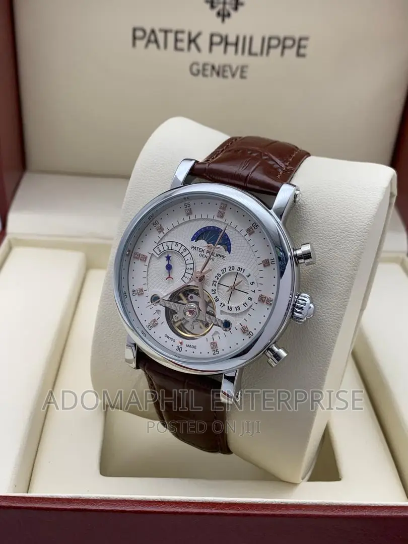Authentic Anti-Fade Patek Philippe Swiss Made Leather Watch