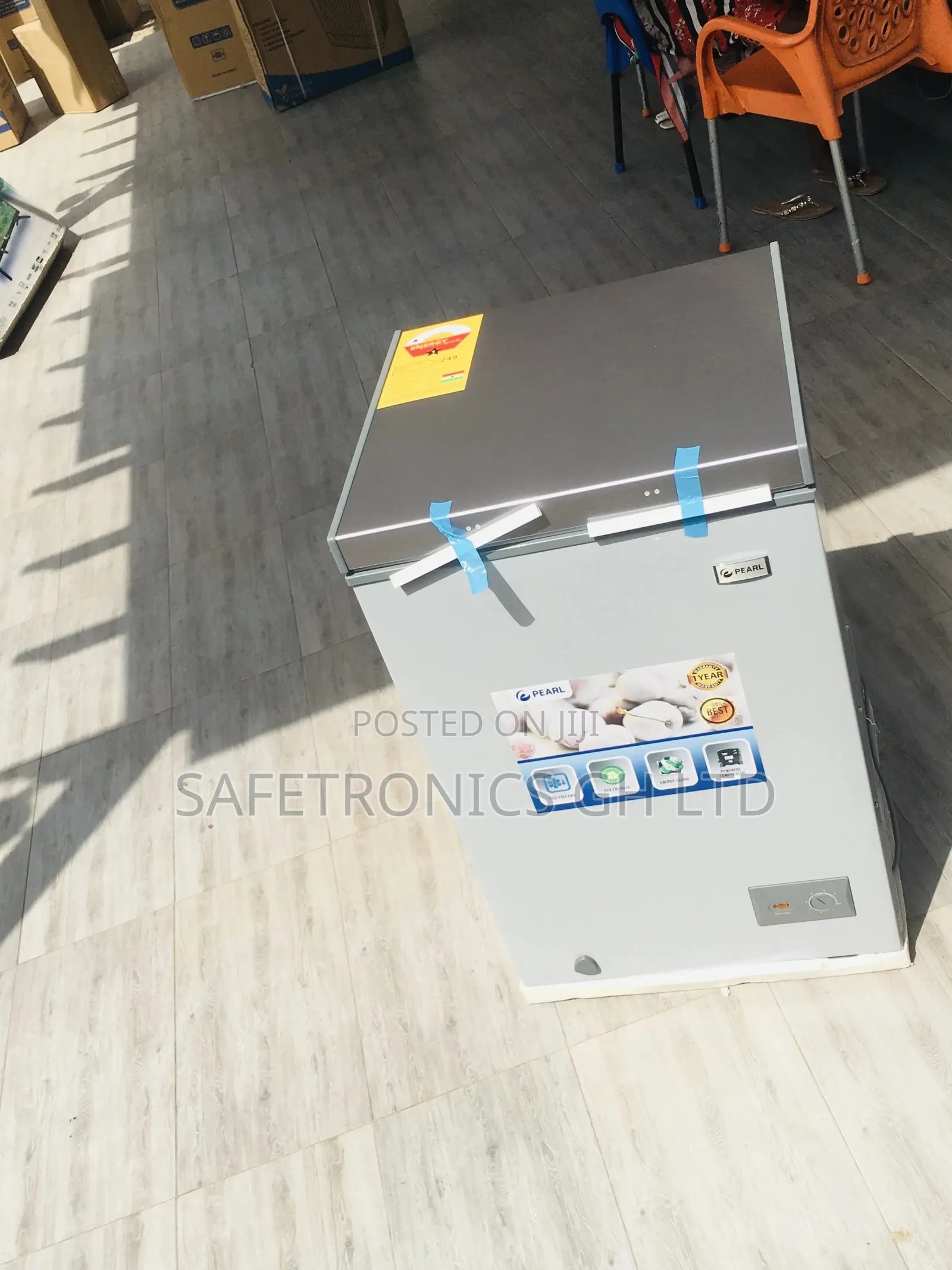 PCF-145 Electric Pearl Chestfreezer Singledoor 100 Liters