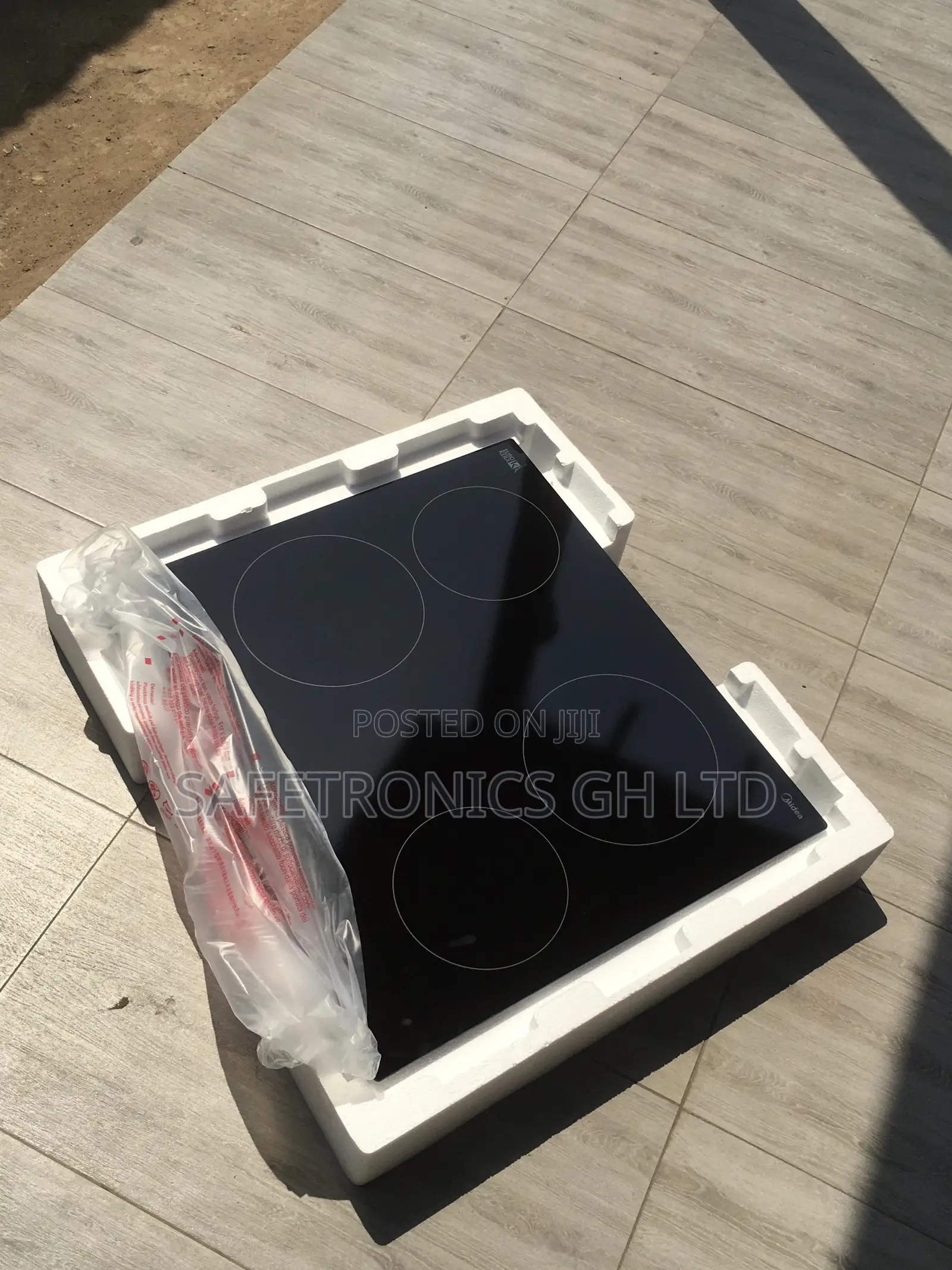 Available Black Midea Electric 4 Hobs Cooker