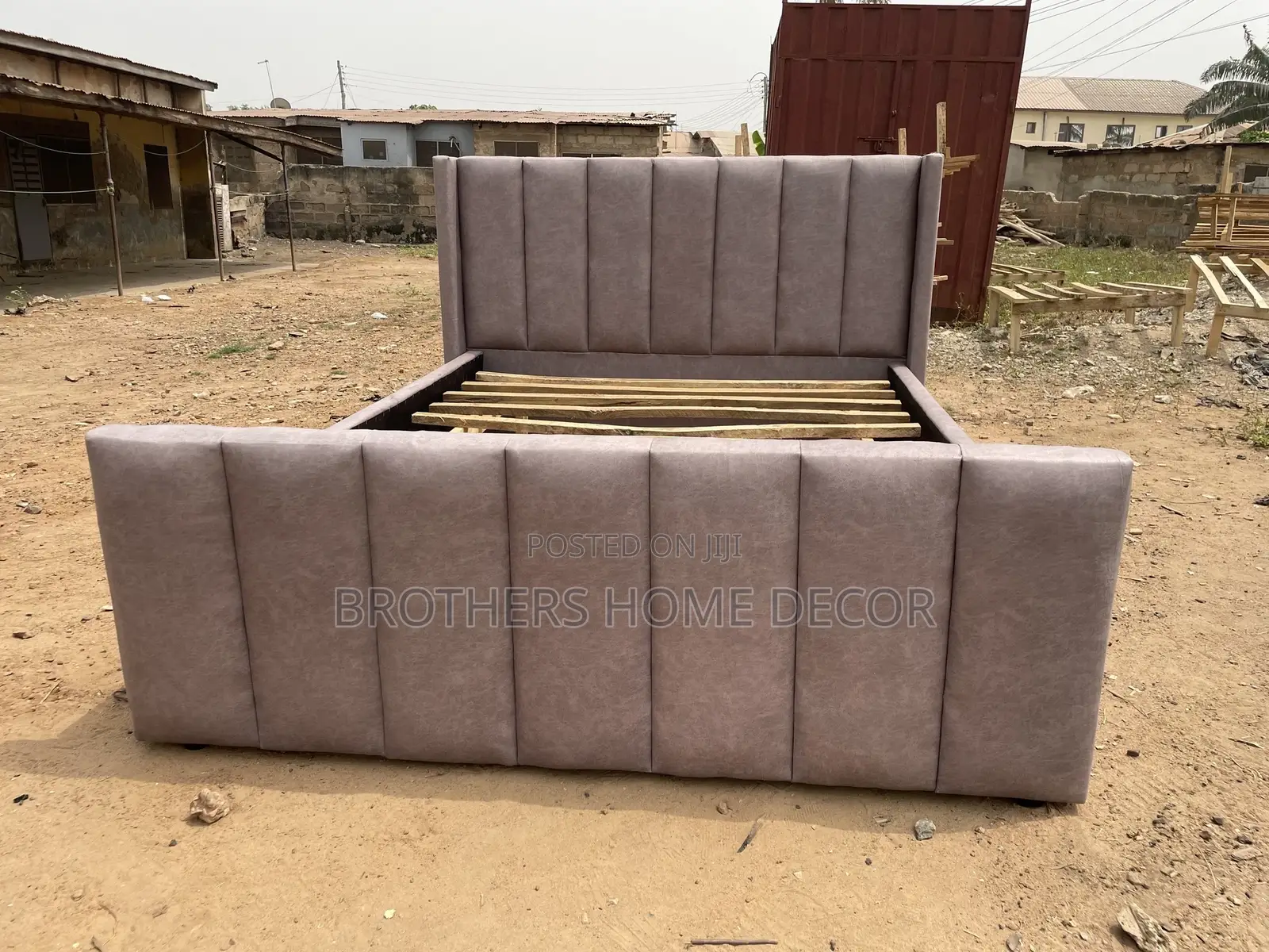Foreign Double Bedframe 60x80// Very Strong