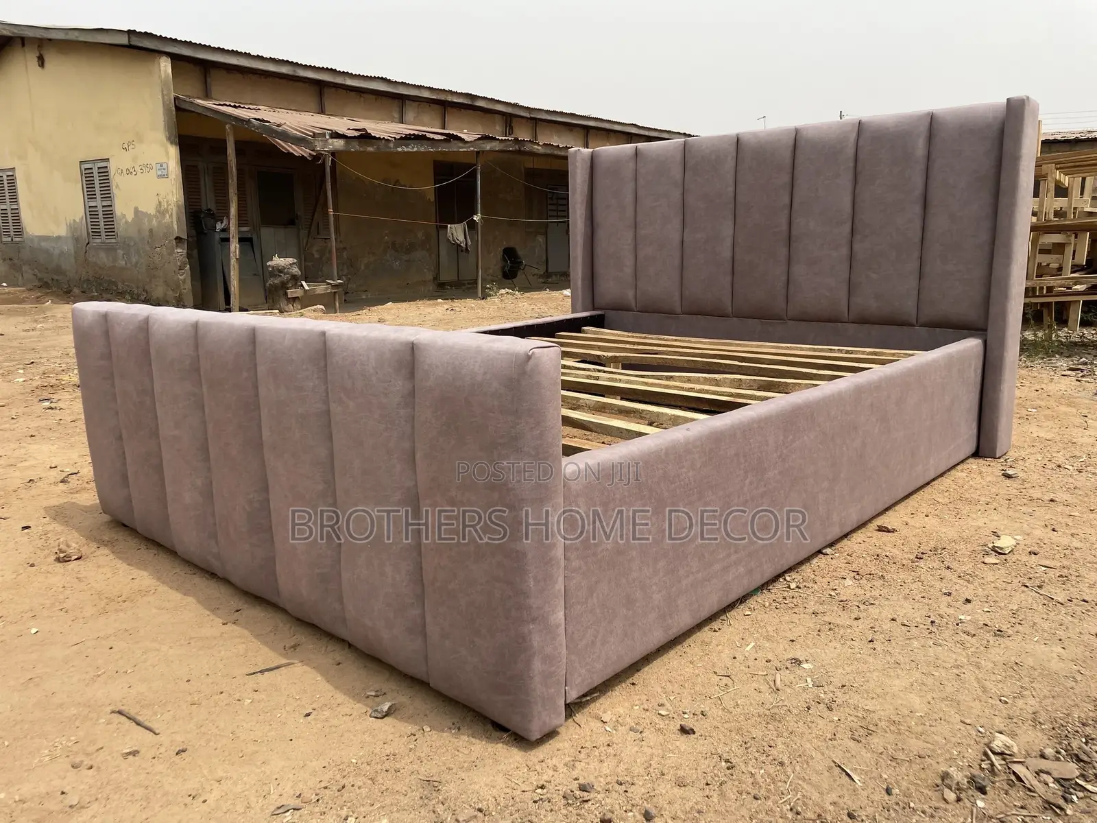 Foreign Double Bedframe 60x80// Very Strong