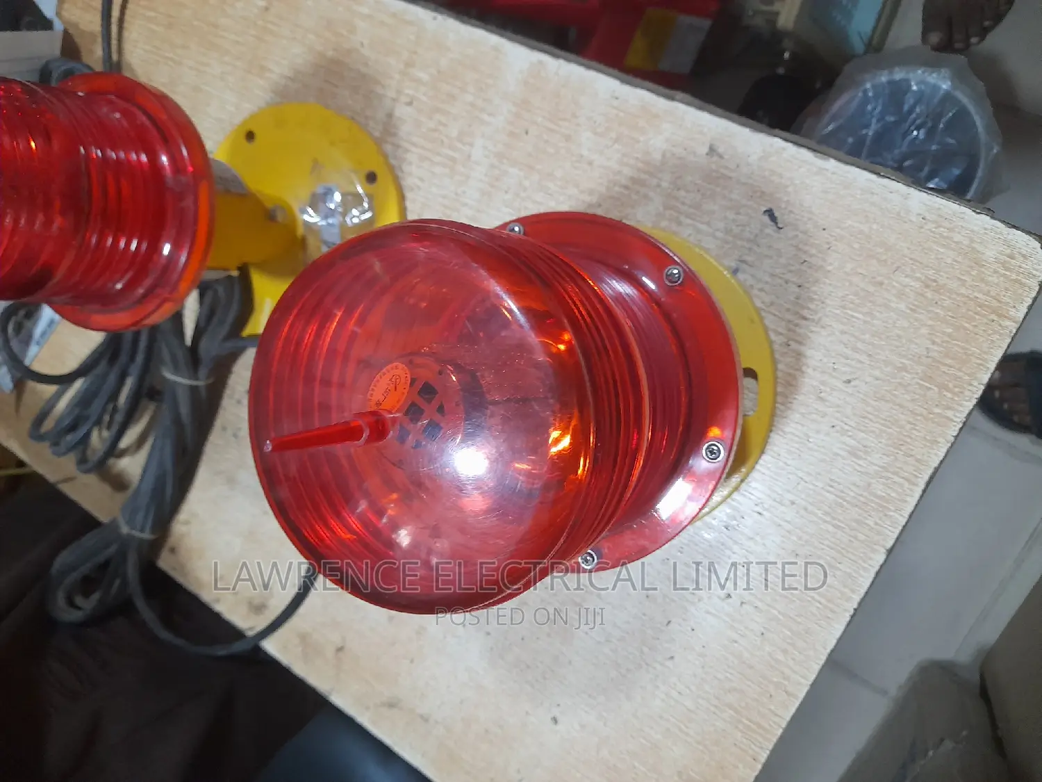 24 Volts Revolving Light
