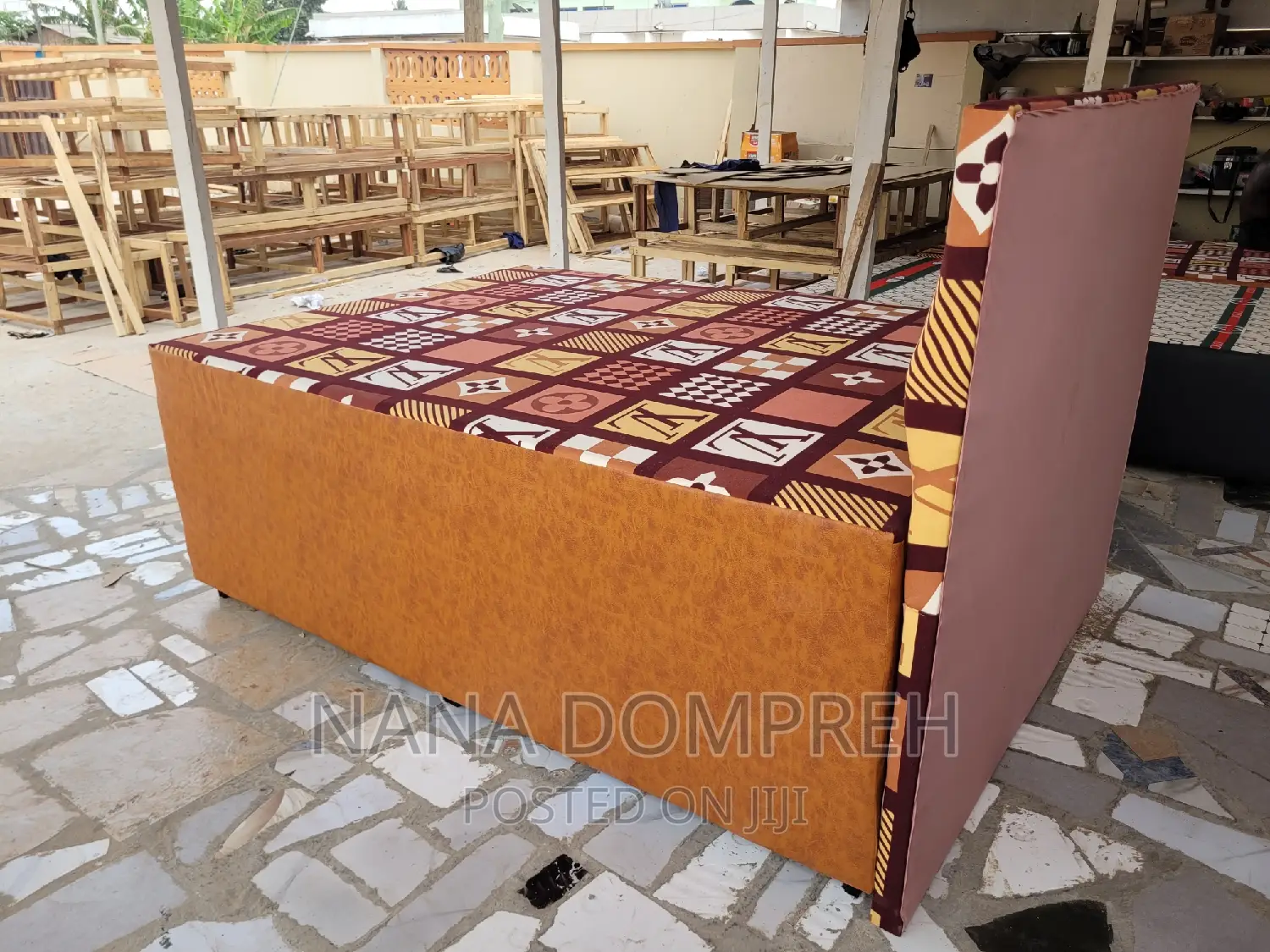 Inbuilt Double Bed