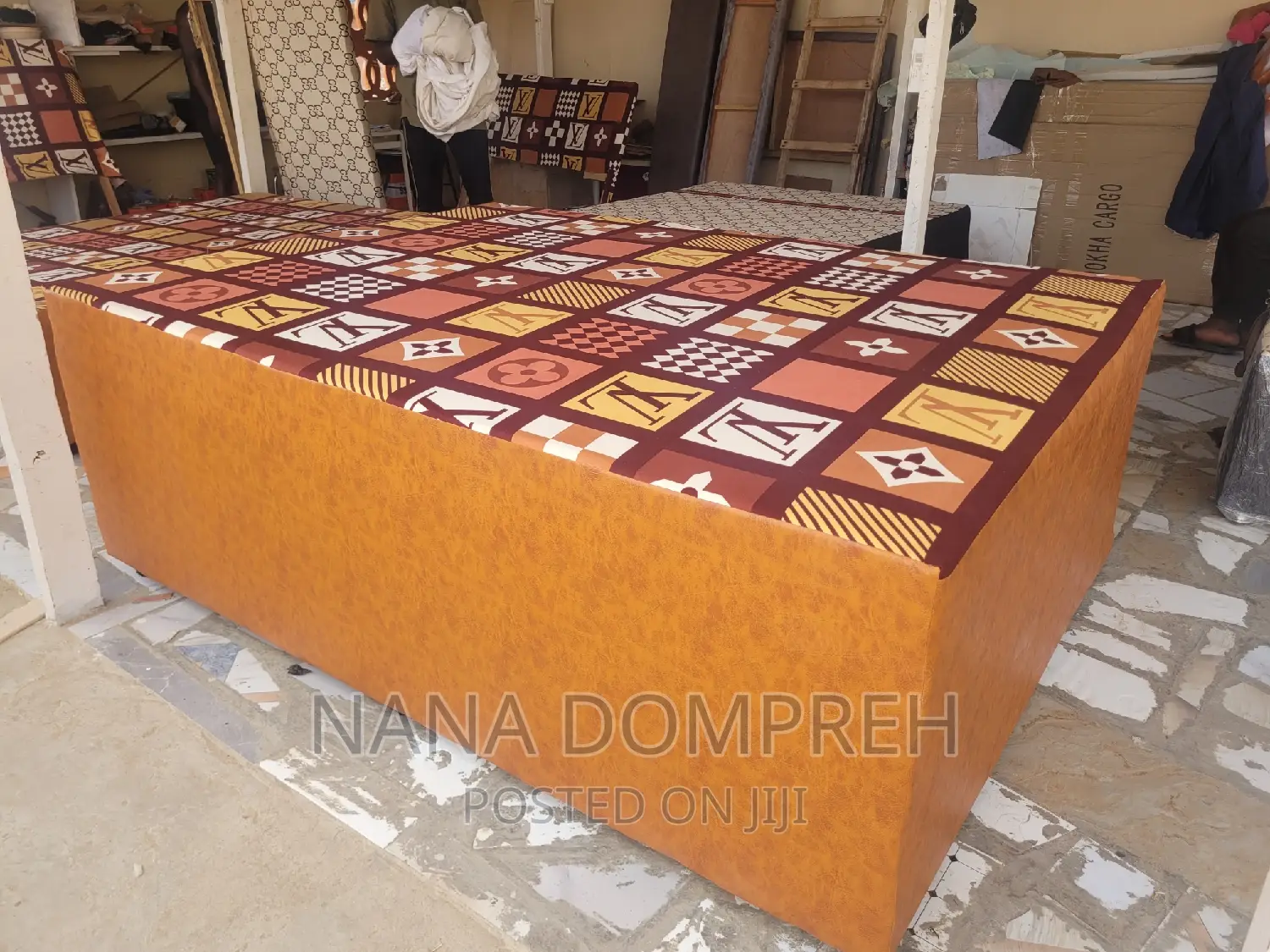 Inbuilt Double Bed