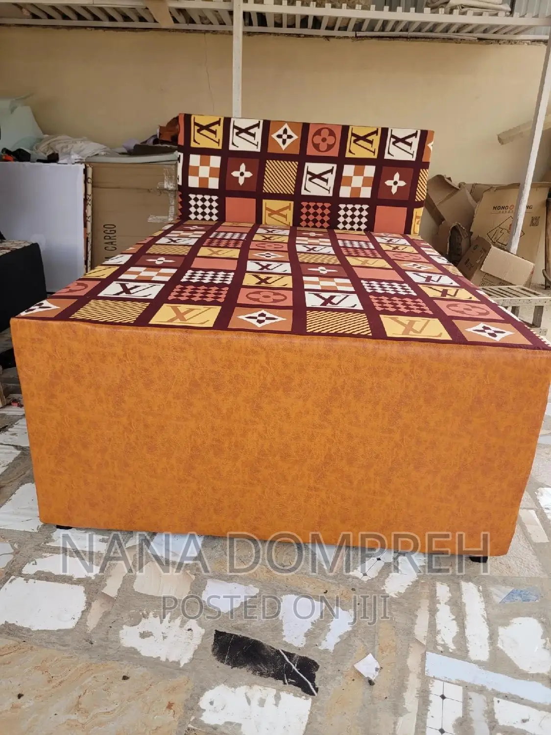 Inbuilt Double Bed
