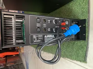 Martin Audio Mx1200 Power Amplifier