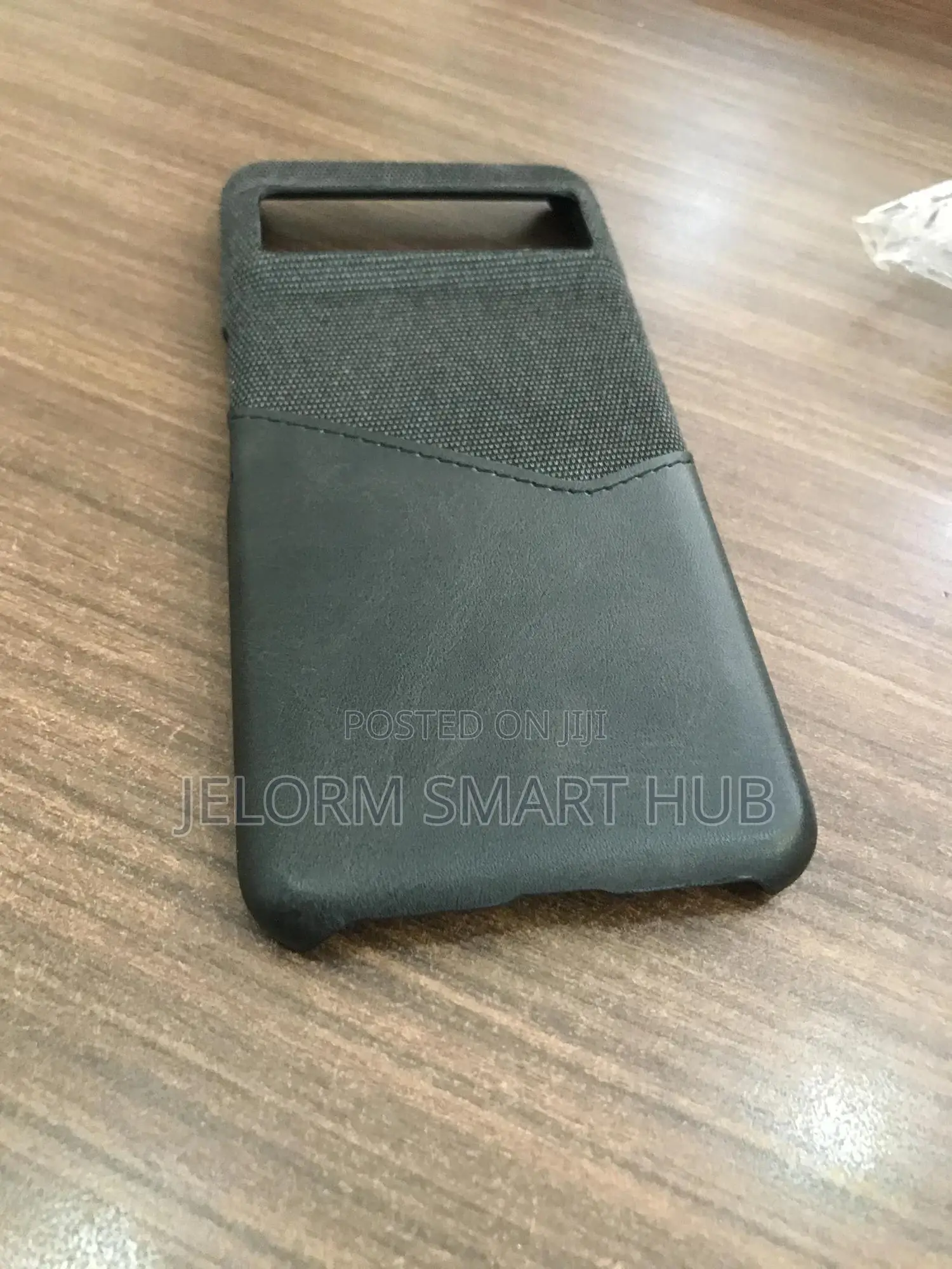 Pixel 8 Pro Card Pocket Case