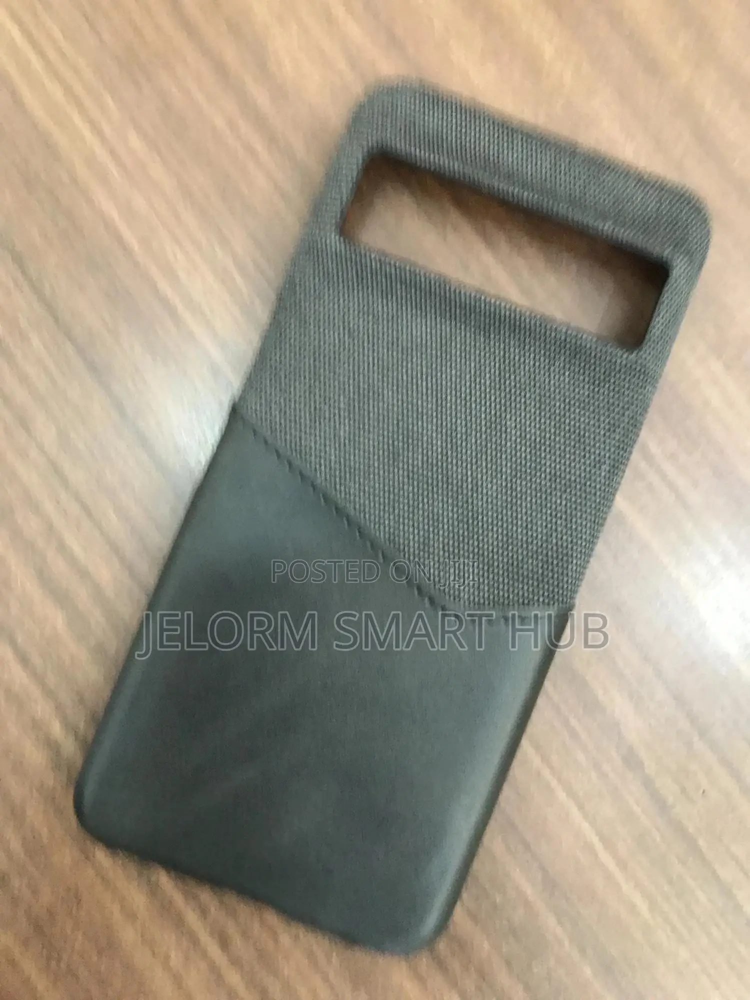 Pixel 8 Pro Card Pocket Case