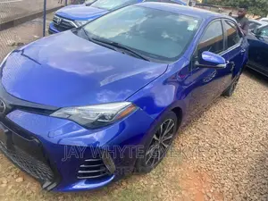 Photo - Toyota Corolla 2016 Blue