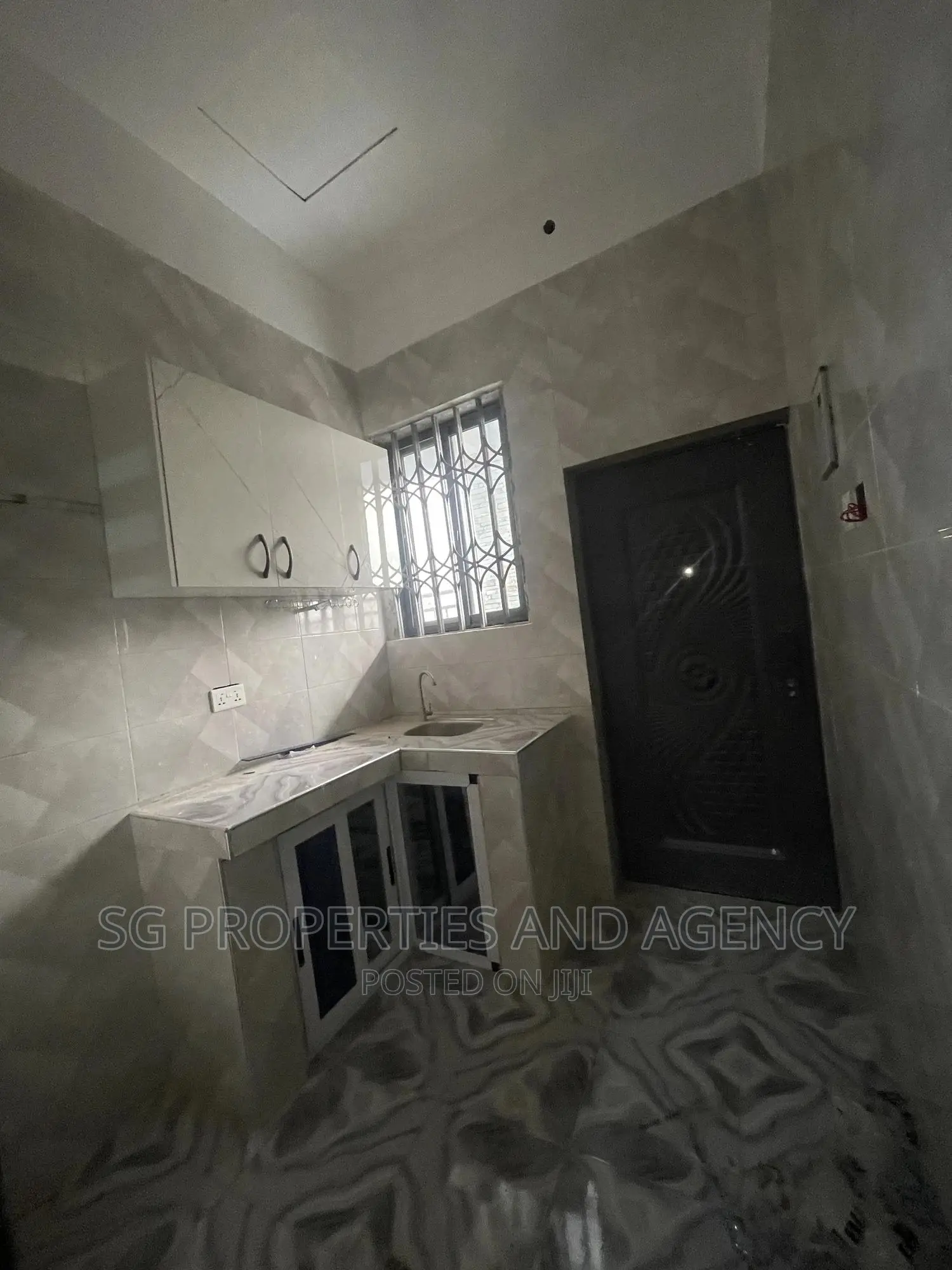 1bdrm Apartment in Adjei Kojo, Tema Metropolitan for rent