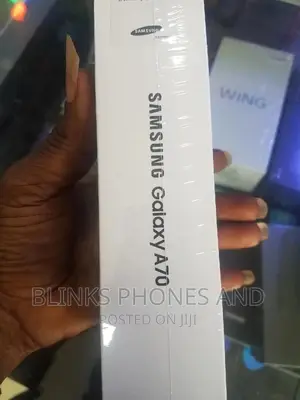 New Samsung Galaxy A70 128 GB Green