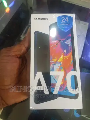 New Samsung Galaxy A70 128 GB Green