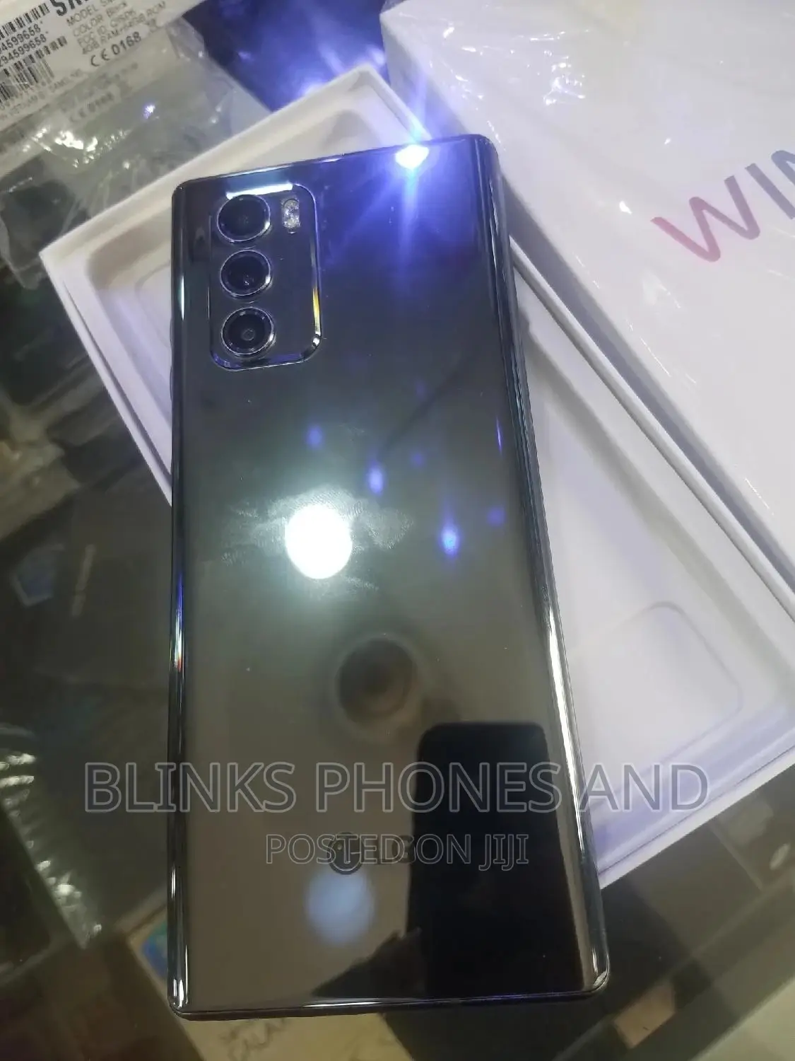 New LG Wing 5G 128 GB Black