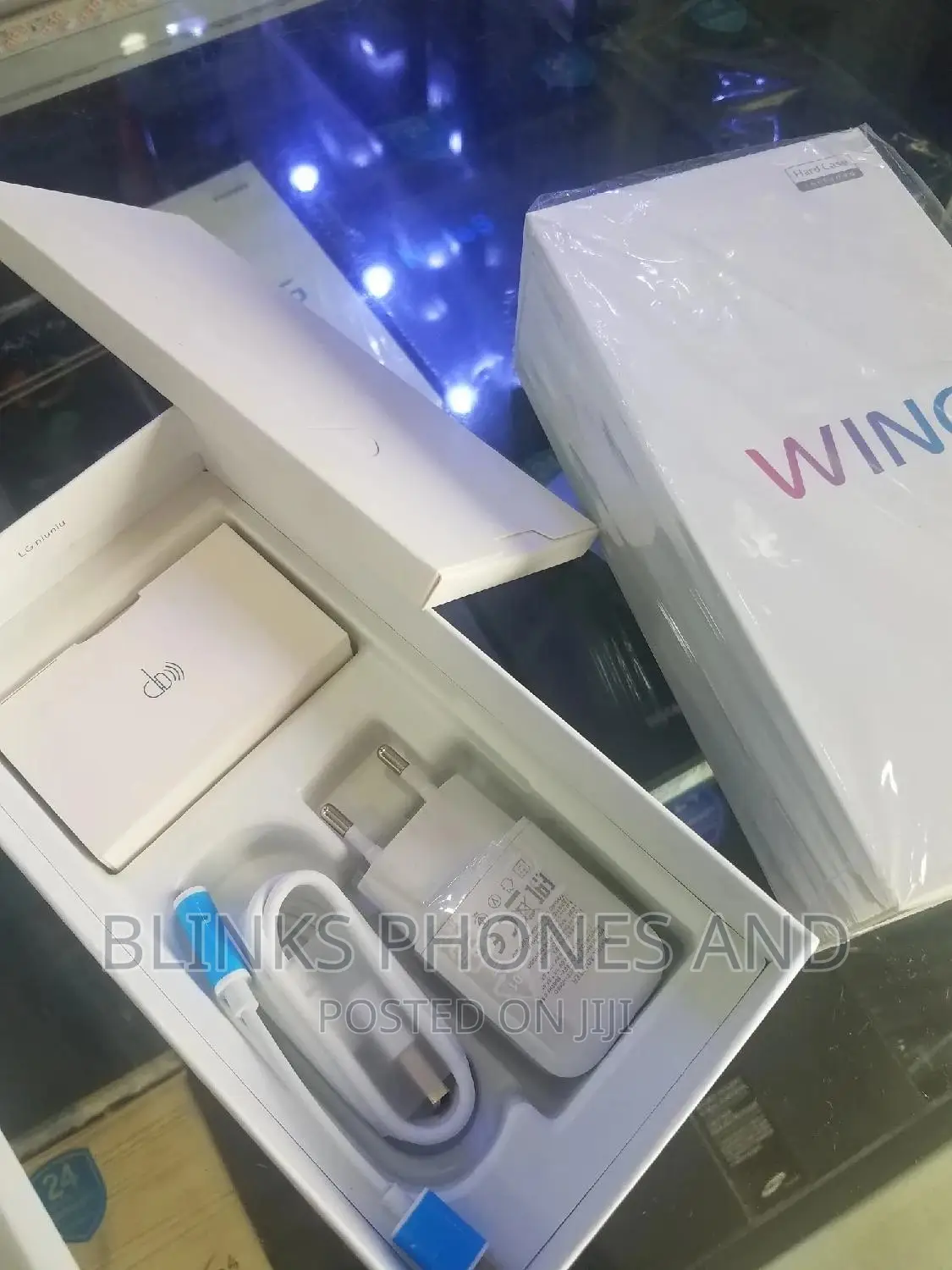 New LG Wing 5G 128 GB Black