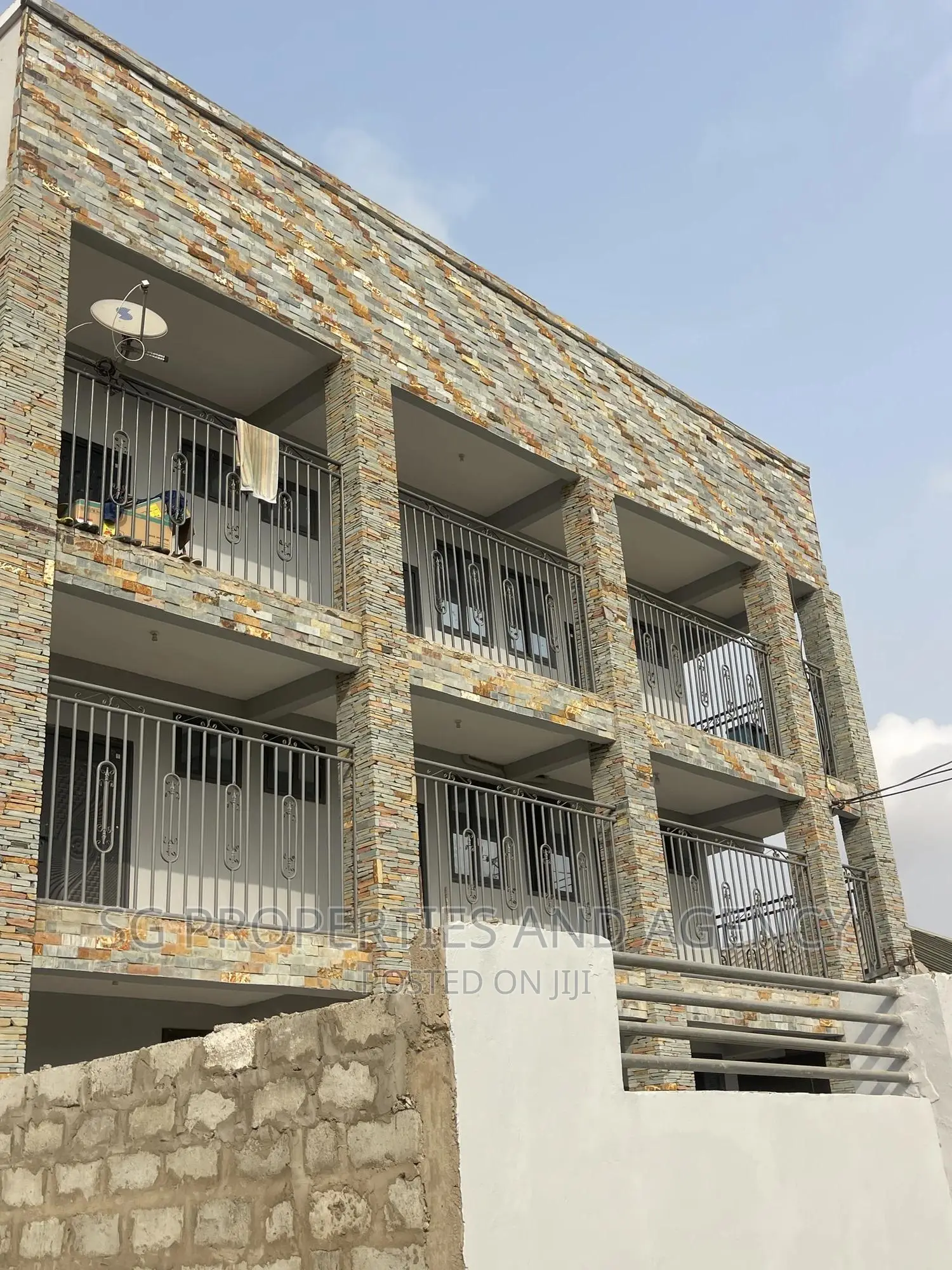 1bdrm Apartment in Adjei Kojo, Tema Metropolitan for rent